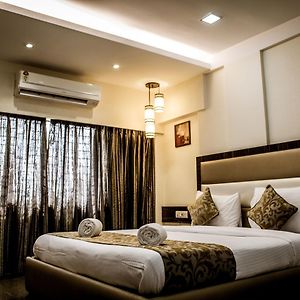 The Majestic Suites